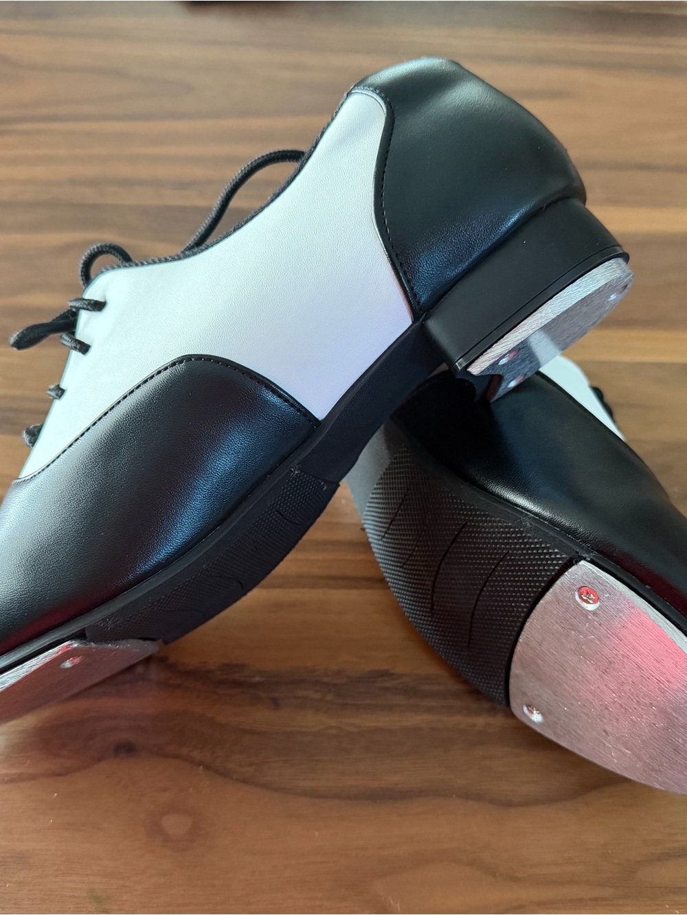 Leather Tap Dance Shoes - Black and White
